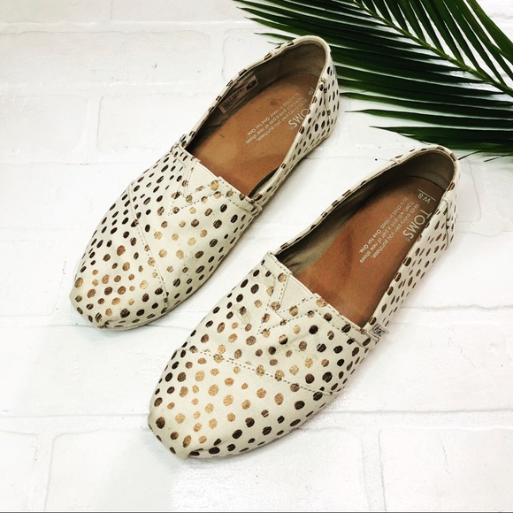 Toms Shoes - TOMS Cream and Gold Canvas Shoes